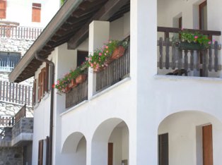 The ‘Edelweiss’ Suites - Outside