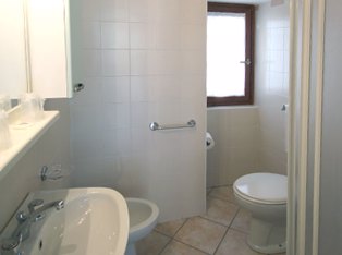 The ‘Edelweiss’ Suites - Bathroom